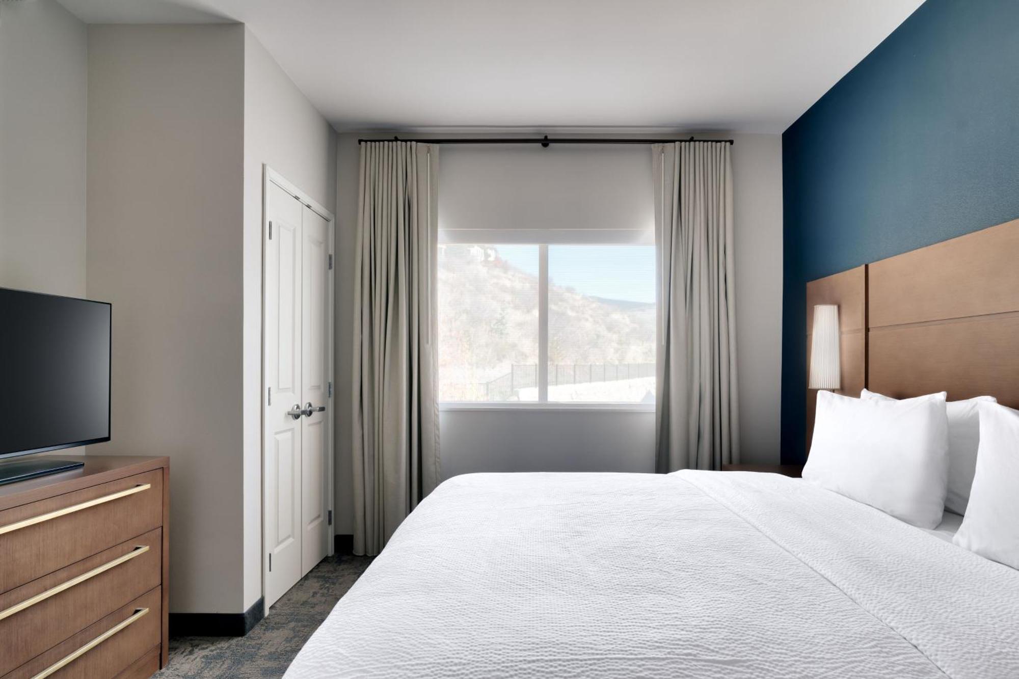 By Marriott 3*